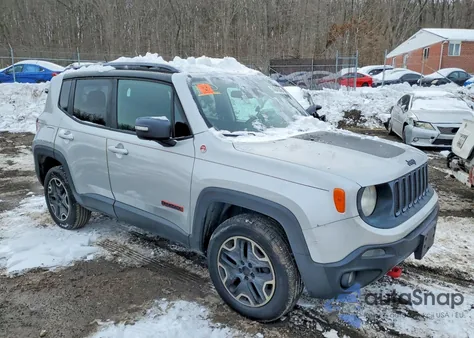 2015 Jeep Renegade Trailhawk from USA, damaged, VIN ZACCJBCT8FPB50940